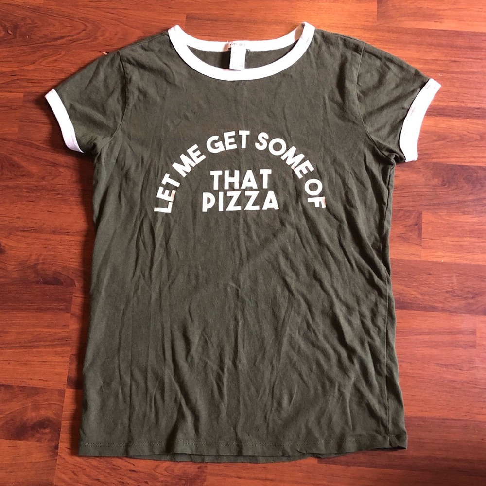 Forever 21 Tee Shirt, size small